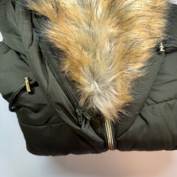 NWOT SUSAN GRAVER Water Resistant Quilted Puffer Jacket with Hood Olive Medium - Picture 10 of 11